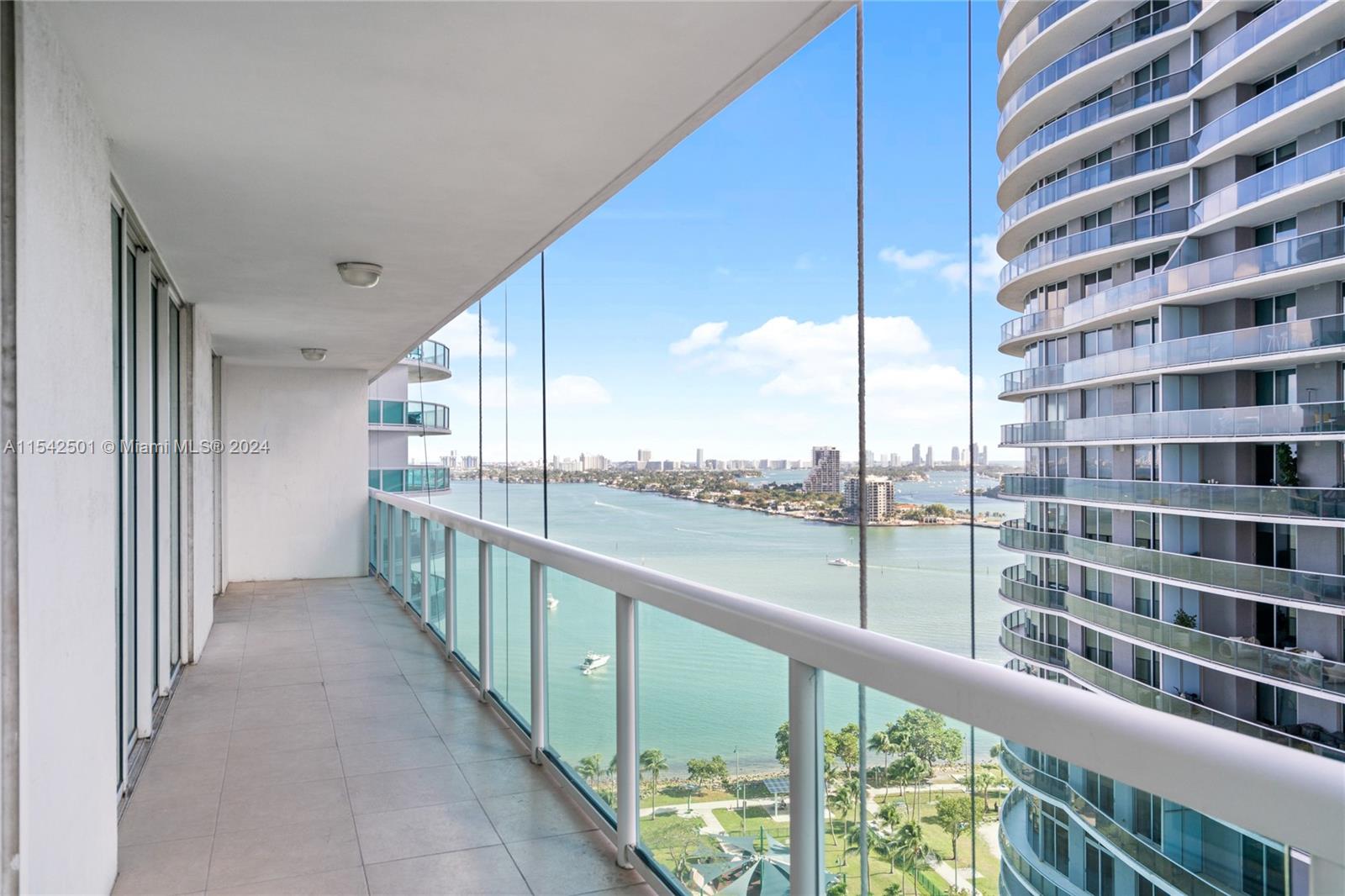 1800 N Bayshore Dr 2114, Miami, Florida 33132, 2 Bedrooms Bedrooms, ,2 BathroomsBathrooms,Residentiallease,For Rent,1800 N Bayshore Dr 2114,A11542501