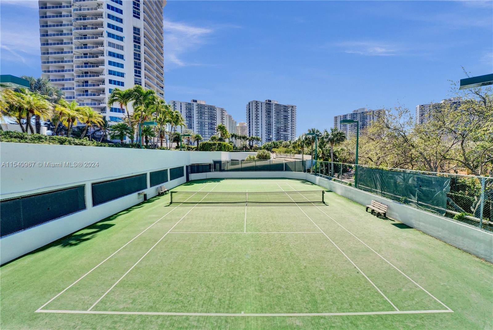 3801 207th St, Aventura, FL, 33180 United States, 3 Bedrooms Bedrooms, ,3 BathroomsBathrooms,Residential,For Sale,207th St,A11540967