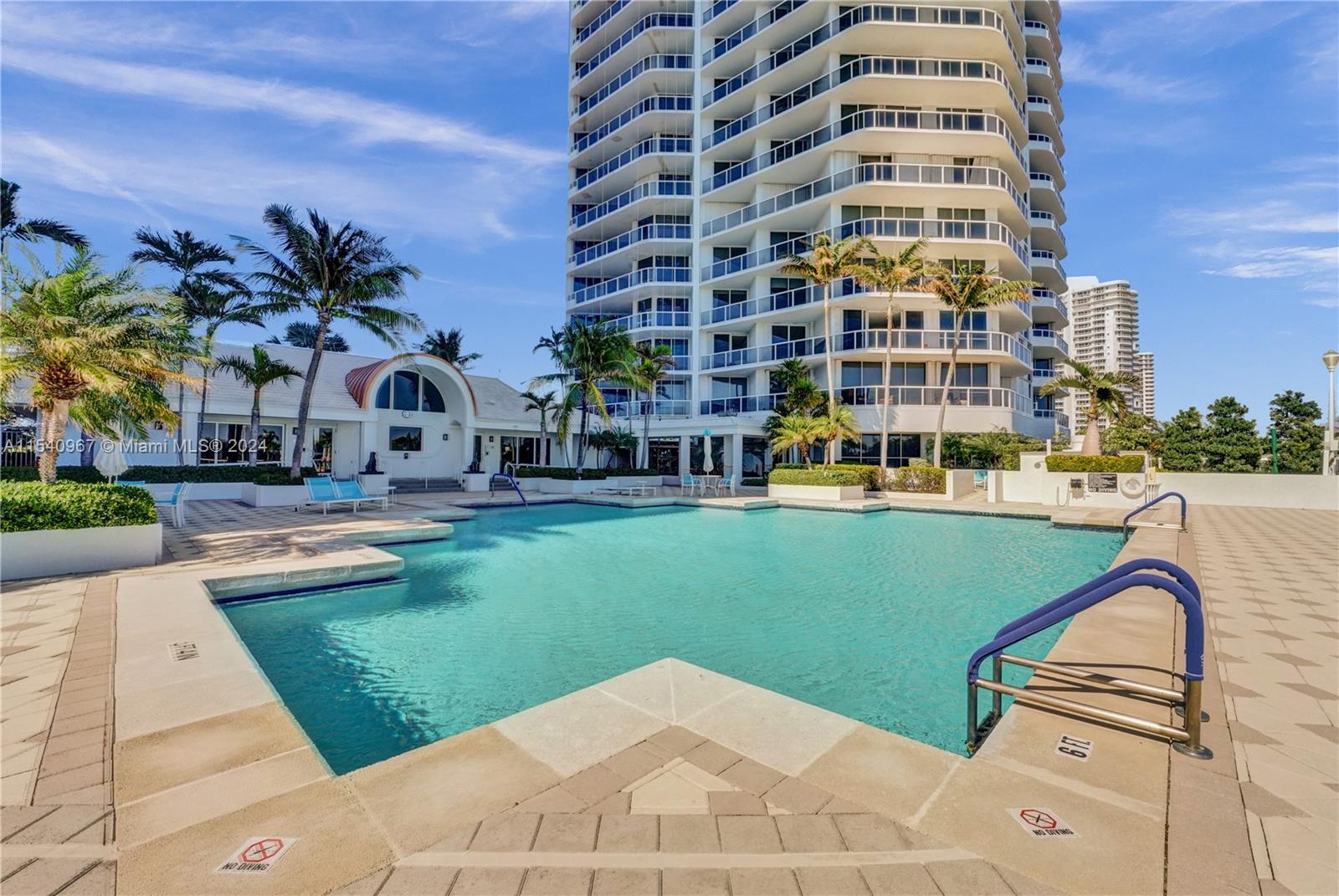 3801 207th St, Aventura, FL, 33180 United States, 3 Bedrooms Bedrooms, ,3 BathroomsBathrooms,Residential,For Sale,207th St,A11540967