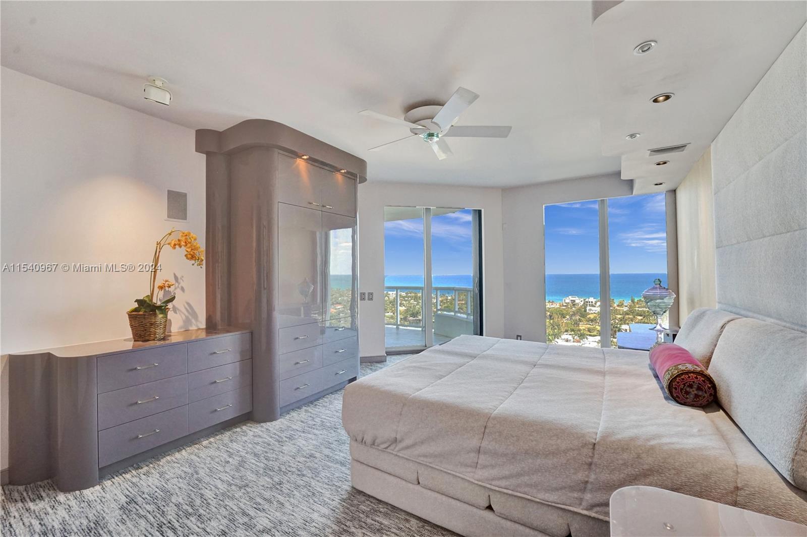 3801 207th St, Aventura, FL, 33180 United States, 3 Bedrooms Bedrooms, ,3 BathroomsBathrooms,Residential,For Sale,207th St,A11540967