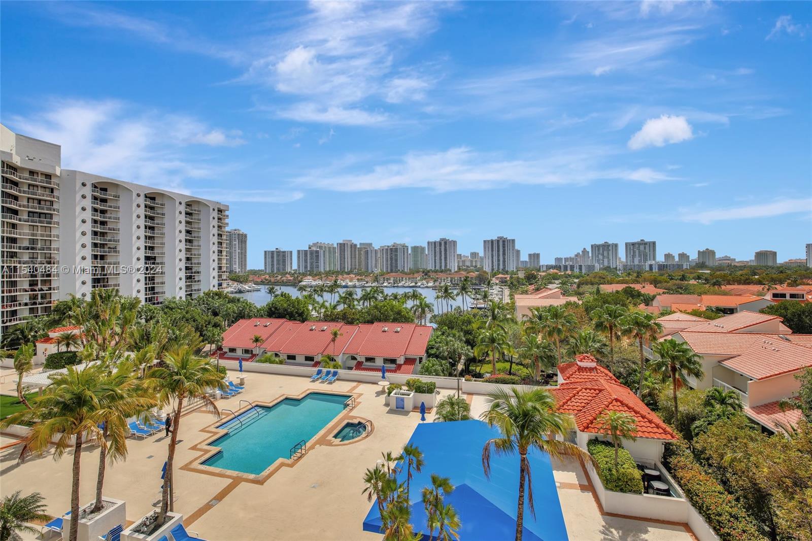 3598 Yacht Club Dr, Aventura, FL, 33180 United States, 2 Bedrooms Bedrooms, ,2 BathroomsBathrooms,Residential,For Sale,Yacht Club Dr,A11540484