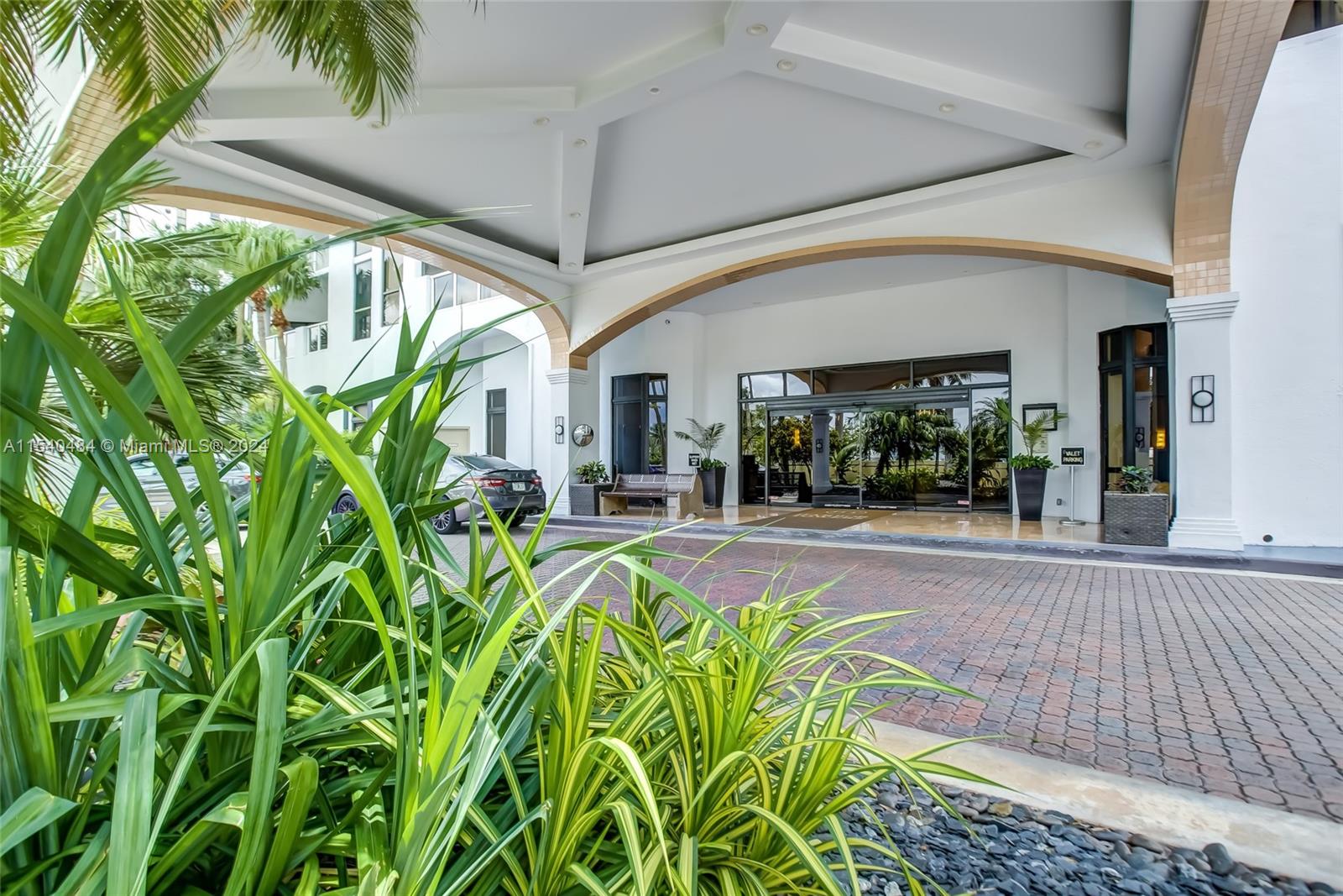3598 Yacht Club Dr, Aventura, FL, 33180 United States, 2 Bedrooms Bedrooms, ,2 BathroomsBathrooms,Residential,For Sale,Yacht Club Dr,A11540484