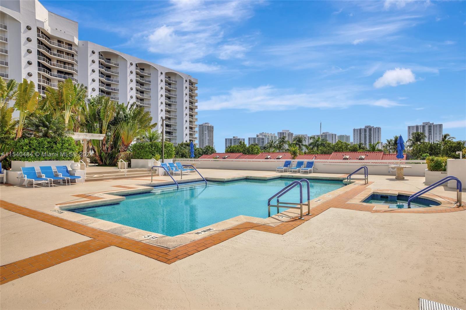 3598 Yacht Club Dr, Aventura, FL, 33180 United States, 2 Bedrooms Bedrooms, ,2 BathroomsBathrooms,Residential,For Sale,Yacht Club Dr,A11540484