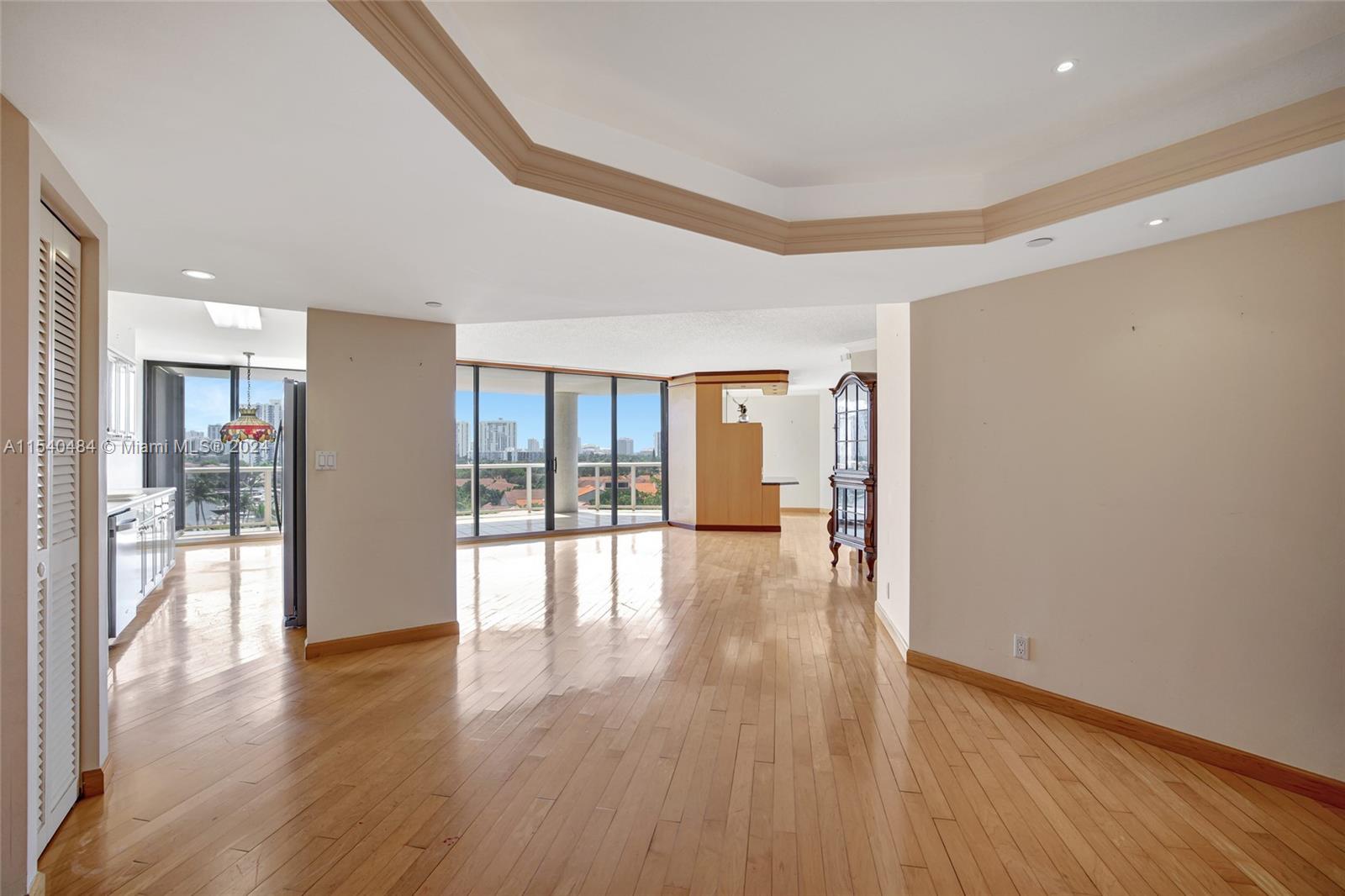 3598 Yacht Club Dr 703, Aventura, Florida 33180, 3 Bedrooms Bedrooms, ,2 BathroomsBathrooms,Residential,For Sale,3598 Yacht Club Dr 703,A11540484