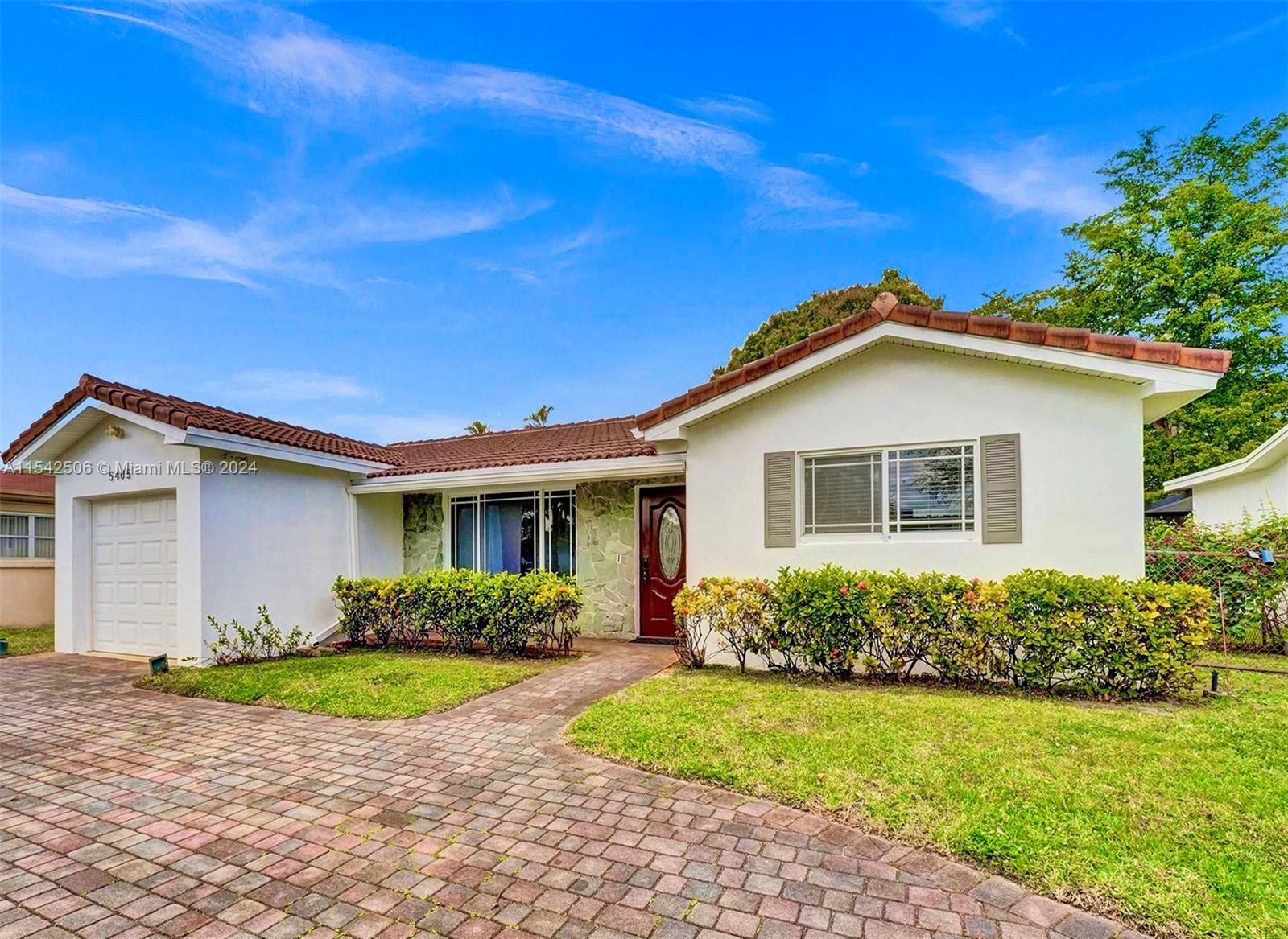 5405 Mckinley St, Hollywood, Florida 33021, 3 Bedrooms Bedrooms, ,2 BathroomsBathrooms,Residential,For Sale,5405 Mckinley St,A11542506