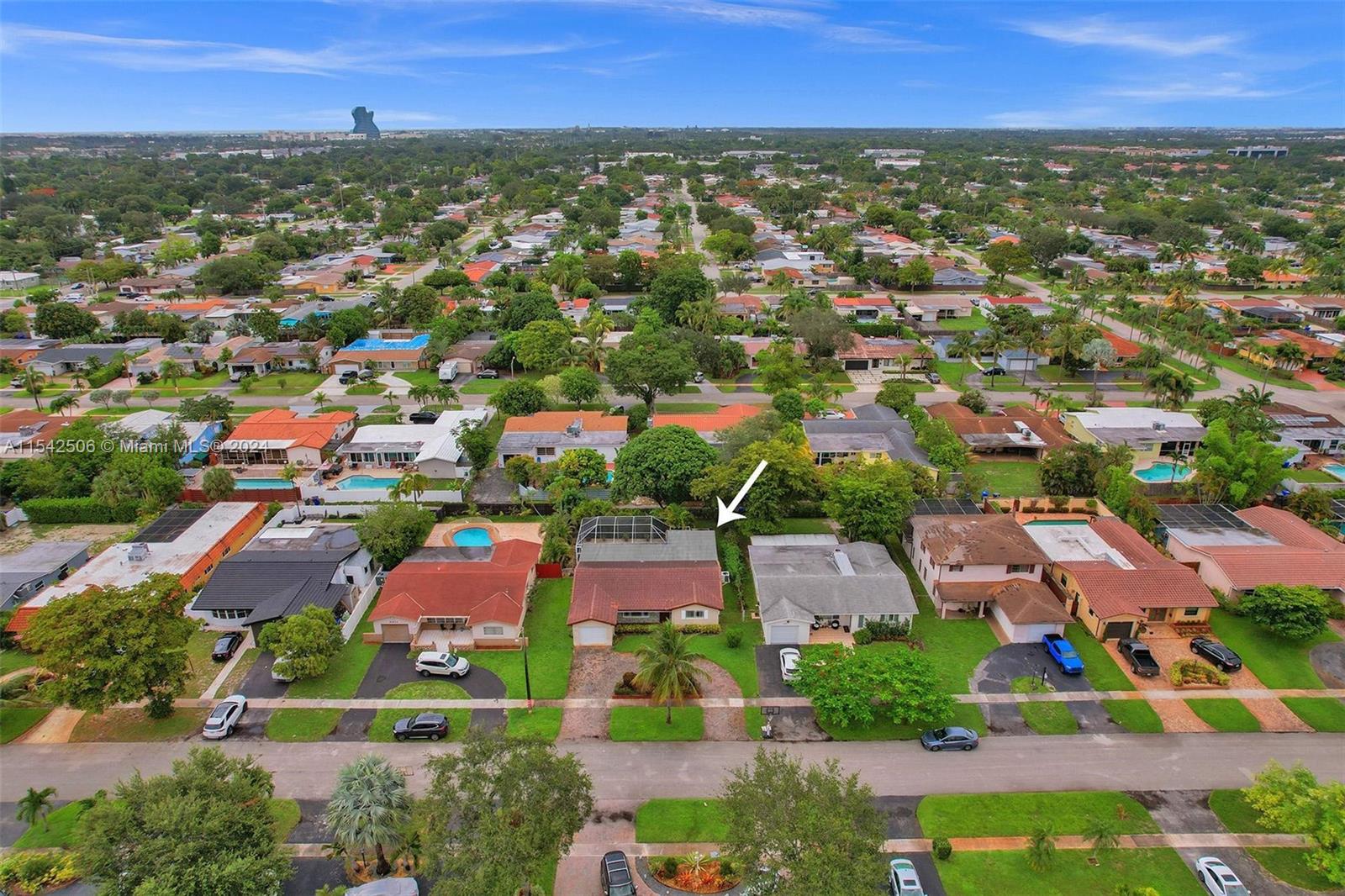 5405 Mckinley St, Hollywood, Florida 33021, 3 Bedrooms Bedrooms, ,2 BathroomsBathrooms,Residential,For Sale,5405 Mckinley St,A11542506