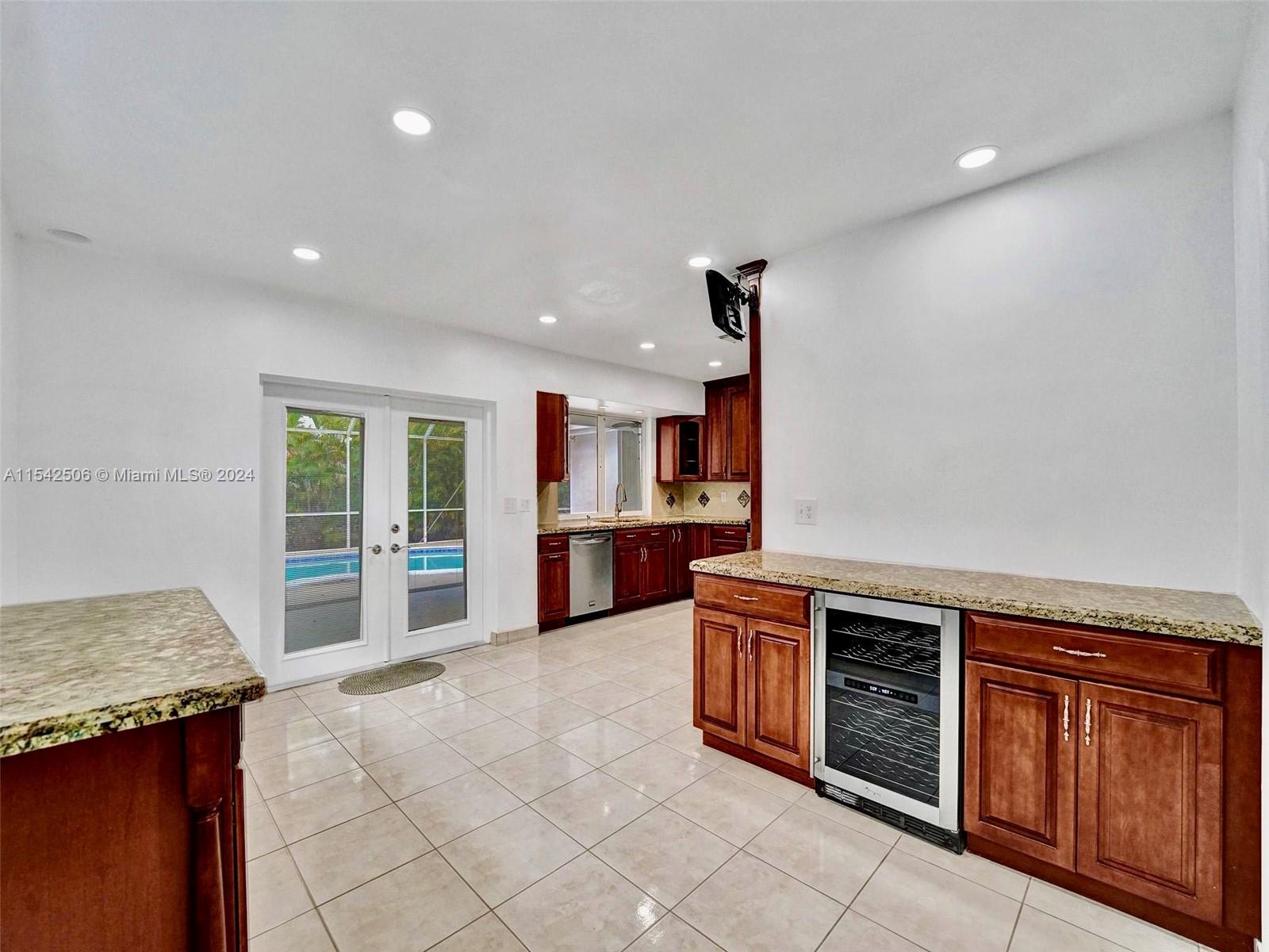 5405 Mckinley St, Hollywood, Florida 33021, 3 Bedrooms Bedrooms, ,2 BathroomsBathrooms,Residential,For Sale,5405 Mckinley St,A11542506