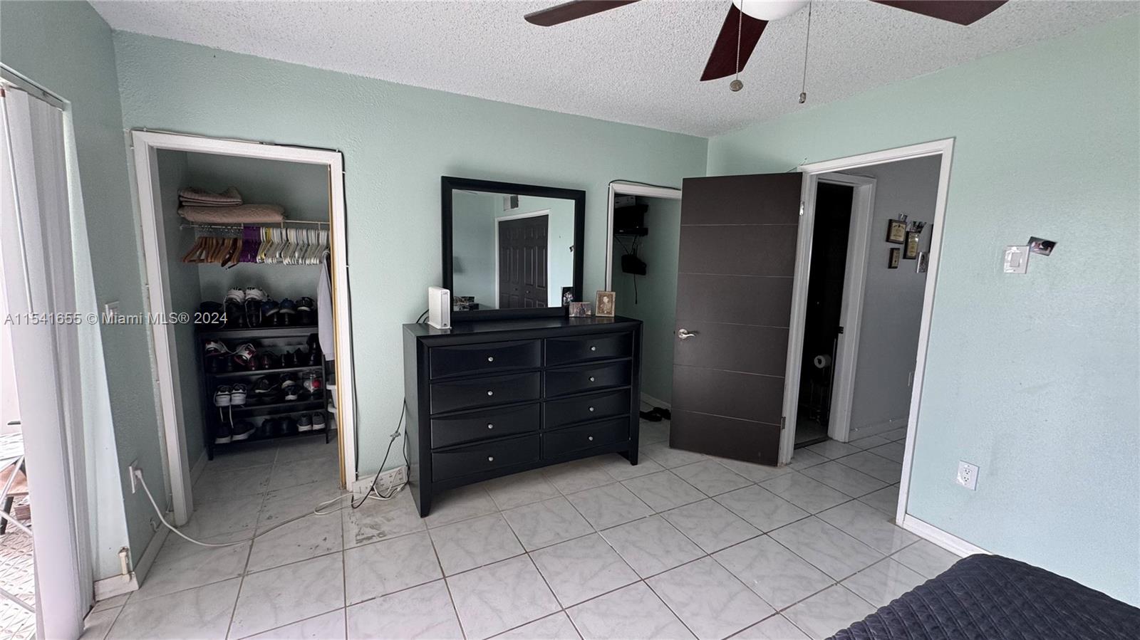 160 203rd Ter, Miami Gardens, FL, 33179 United States, 1 Bedroom Bedrooms, ,1 BathroomBathrooms,Residential,For Sale,203rd Ter,A11541655