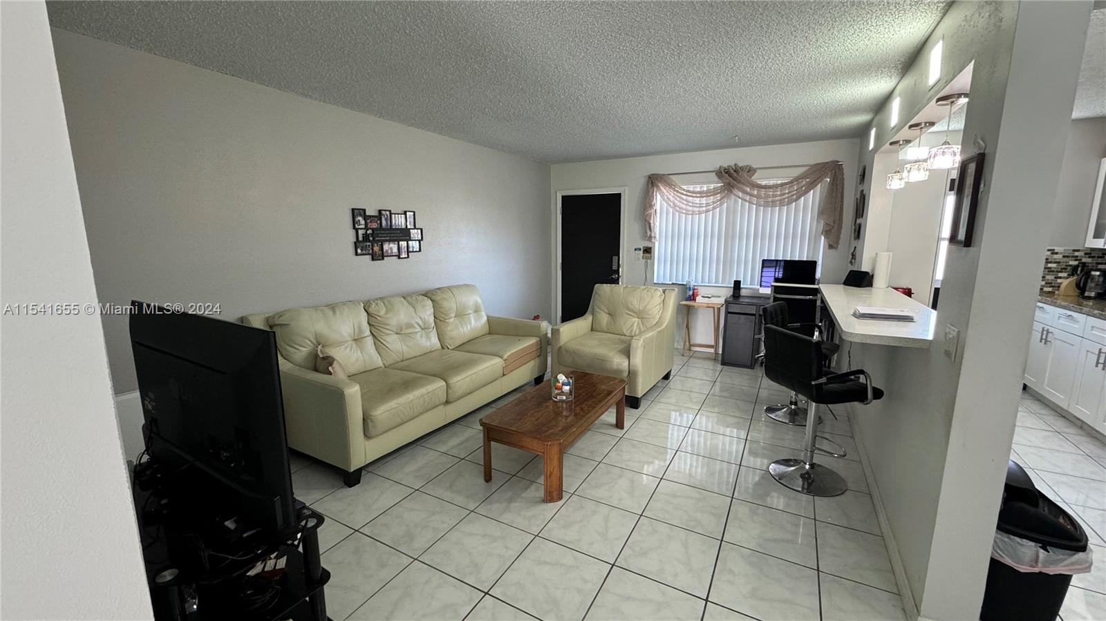 160 203rd Ter, Miami Gardens, FL, 33179 United States, 1 Bedroom Bedrooms, ,1 BathroomBathrooms,Residential,For Sale,203rd Ter,A11541655