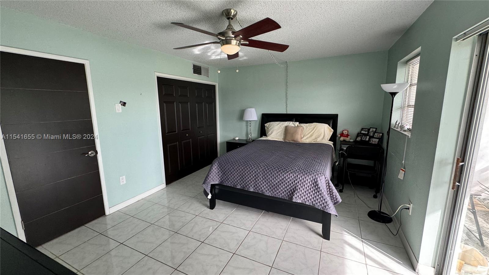 160 203rd Ter, Miami Gardens, FL, 33179 United States, 1 Bedroom Bedrooms, ,1 BathroomBathrooms,Residential,For Sale,203rd Ter,A11541655