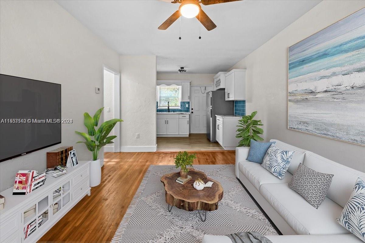 3610 SW 3rd Ave 3610, Miami, Florida 33145, 2 Bedrooms Bedrooms, ,1 BathroomBathrooms,Residentiallease,For Rent,3610 SW 3rd Ave 3610,A11537510