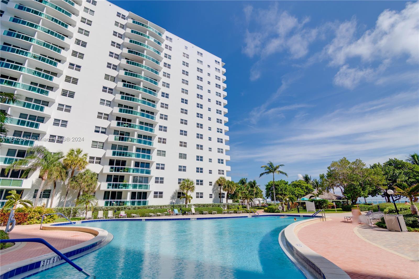 3001 S Ocean Dr 1407, Hollywood, Florida 33019, 1 Bedroom Bedrooms, ,1 BathroomBathrooms,Residentiallease,For Rent,3001 S Ocean Dr 1407,A11542387