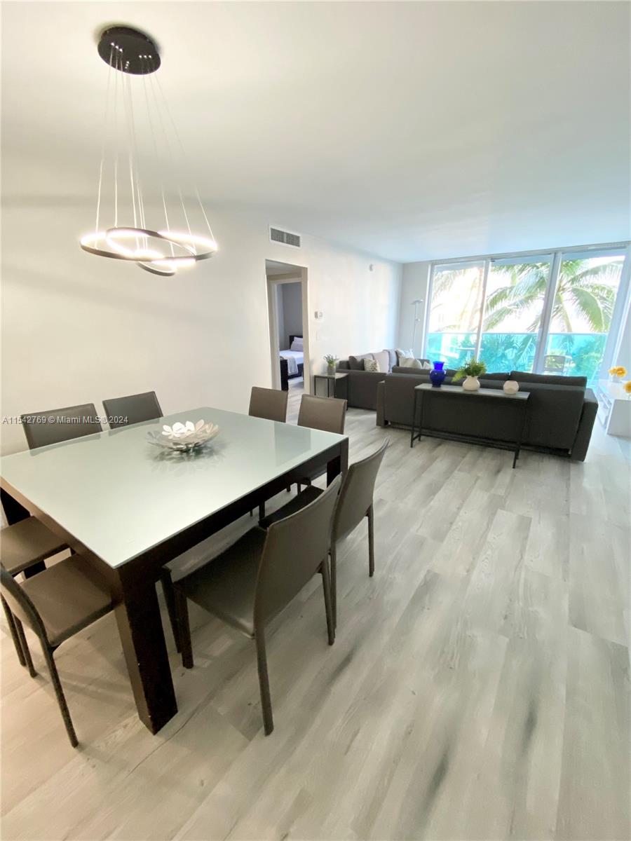 4001 S Ocean Dr 4M, Hollywood, Florida 33019, 2 Bedrooms Bedrooms, ,2 BathroomsBathrooms,Residentiallease,For Rent,4001 S Ocean Dr 4M,A11542769