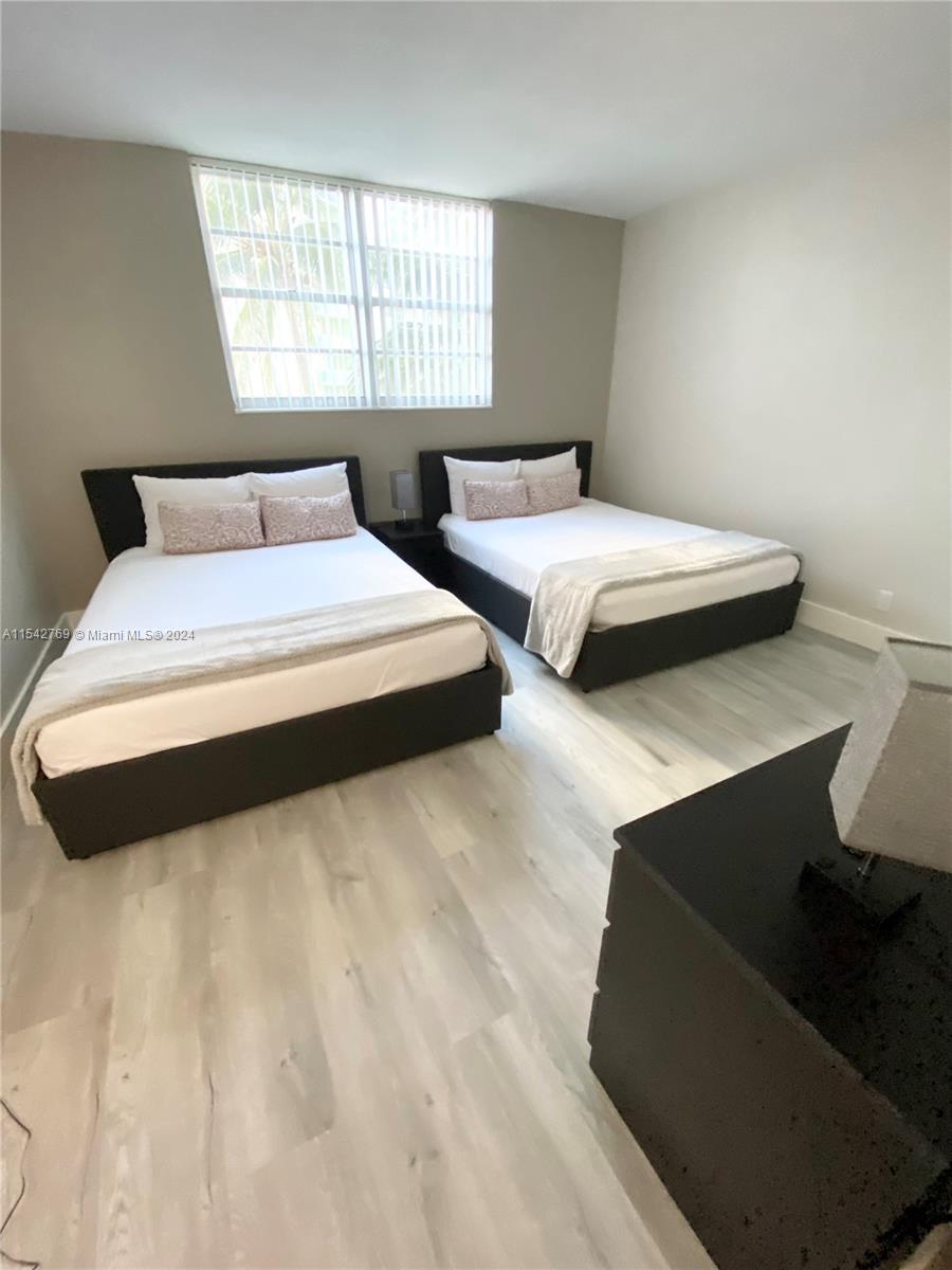 4001 S Ocean Dr 4M, Hollywood, Florida 33019, 2 Bedrooms Bedrooms, ,2 BathroomsBathrooms,Residentiallease,For Rent,4001 S Ocean Dr 4M,A11542769