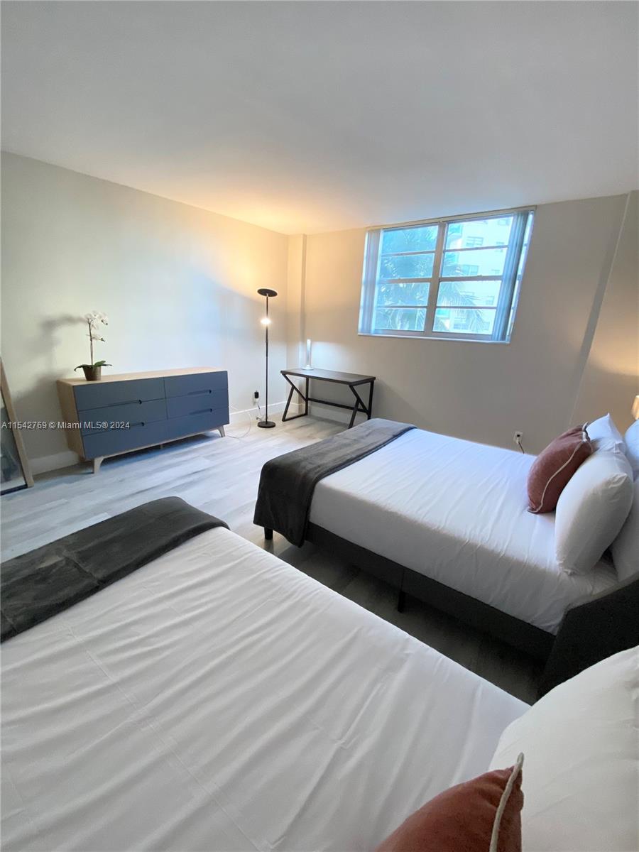 4001 S Ocean Dr 4M, Hollywood, Florida 33019, 2 Bedrooms Bedrooms, ,2 BathroomsBathrooms,Residentiallease,For Rent,4001 S Ocean Dr 4M,A11542769