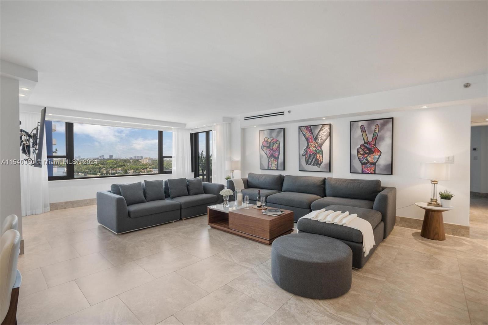 5225 Collins Ave 1221, Miami Beach, Florida 33140, 4 Bedrooms Bedrooms, ,3 BathroomsBathrooms,Residential,For Sale,5225 Collins Ave 1221,A11540060