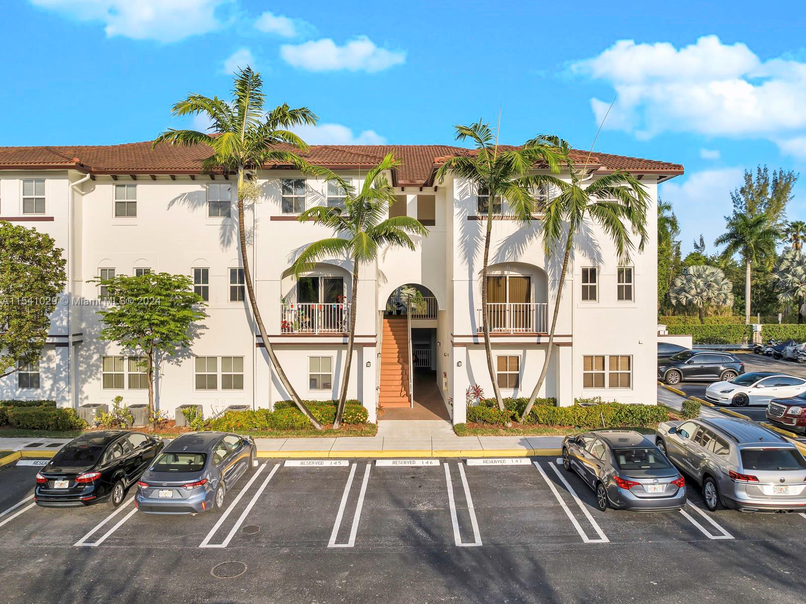 8740 NW 97th Ave 105, Doral, Florida 33178, 3 Bedrooms Bedrooms, ,2 BathroomsBathrooms,Residential,For Sale,8740 NW 97th Ave 105,A11541029