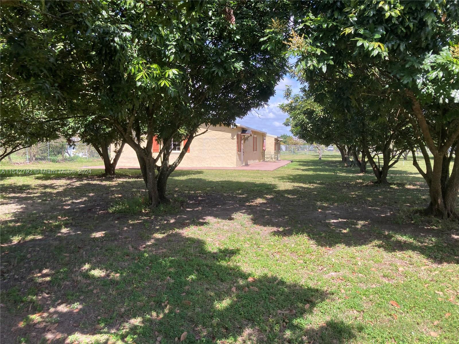 18007 SW 154th St, Miami, Florida 33187, 8 Bedrooms Bedrooms, ,5 BathroomsBathrooms,Residential,For Sale,18007 SW 154th St,A11542792