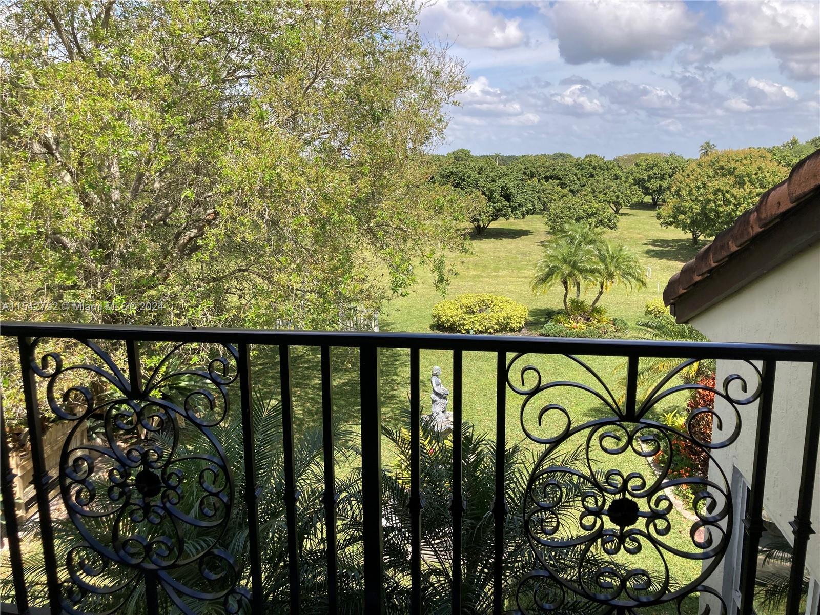 18007 SW 154th St, Miami, Florida 33187, 8 Bedrooms Bedrooms, ,5 BathroomsBathrooms,Residential,For Sale,18007 SW 154th St,A11542792