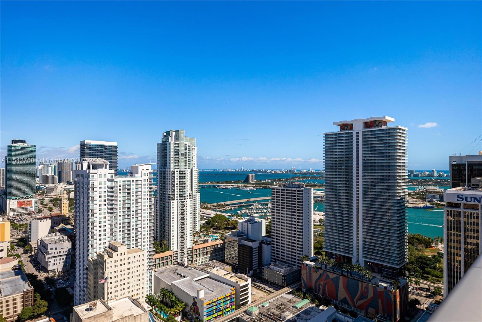 Miami, Florida 33131, ,1 BathroomBathrooms,Residentiallease,For Rent,A11542758