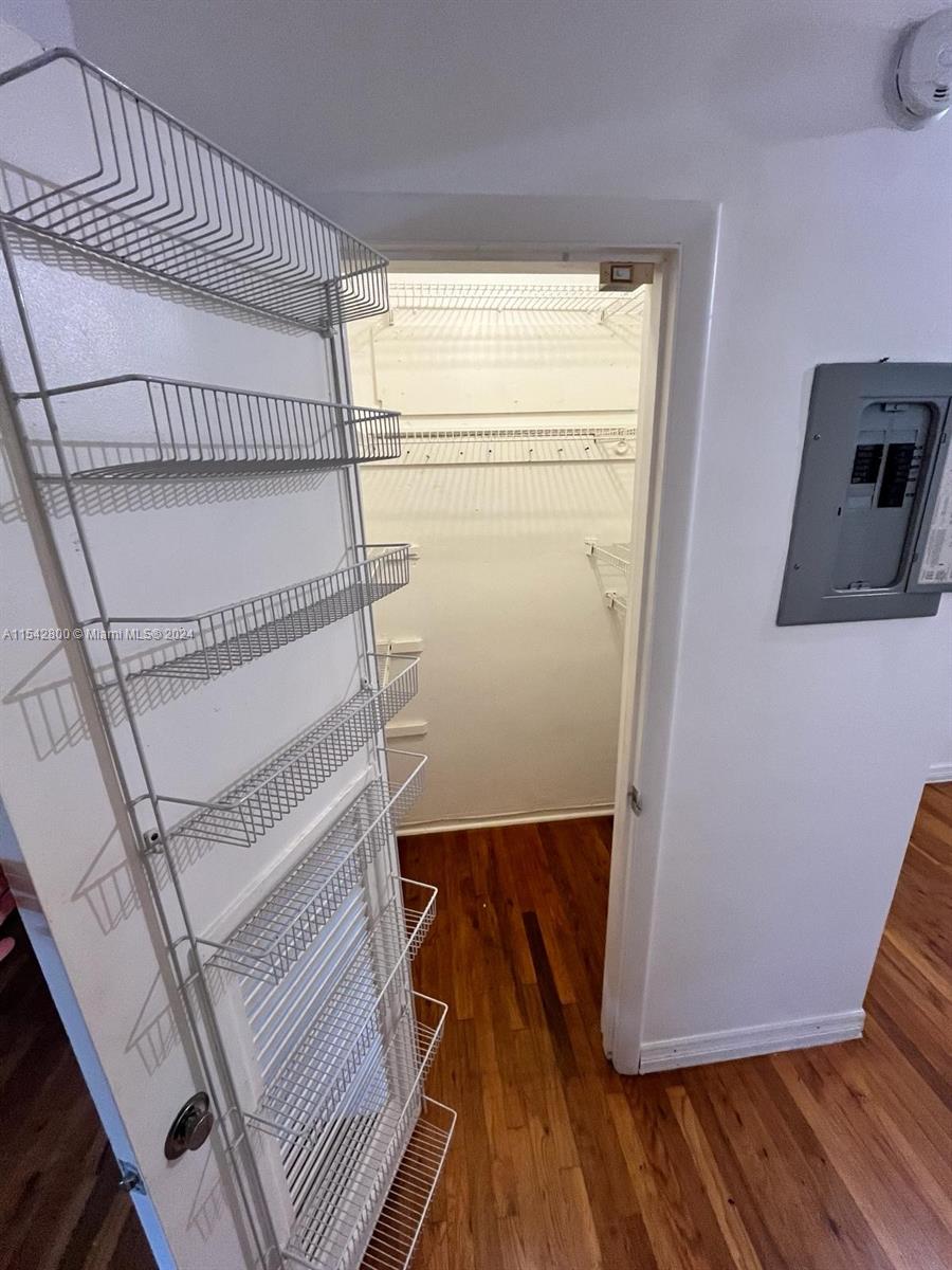 900 Atlantic Shores Blvd 231, Hallandale Beach, Florida 33009, 1 Bedroom Bedrooms, ,1 BathroomBathrooms,Residential,For Sale,900 Atlantic Shores Blvd 231,A11542800