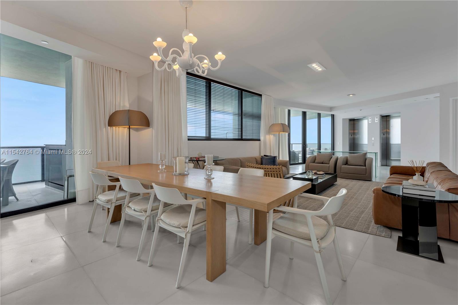 18555 Collins Ave, Sunny Isles Beach, FL, 33160 United States, 4 Bedrooms Bedrooms, ,4 BathroomsBathrooms,Residential,For Sale,Collins Ave,A11542764