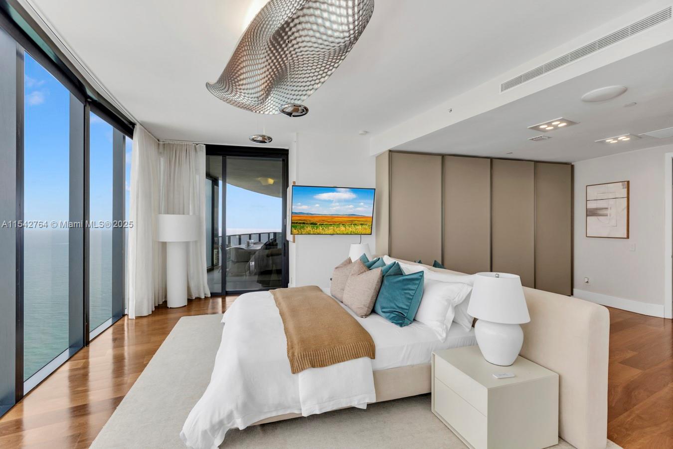 18555 Collins Ave 4605, Sunny Isles Beach, Florida 33160, 4 Bedrooms Bedrooms, ,4 BathroomsBathrooms,Residential,For Sale,18555 Collins Ave 4605,A11542764