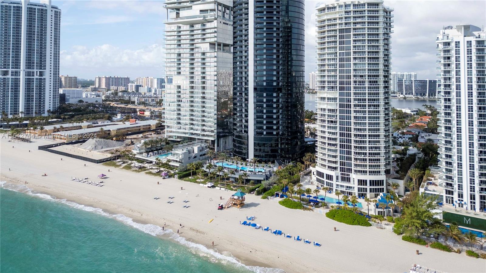 18555 Collins Ave, Sunny Isles Beach, FL, 33160 United States, 4 Bedrooms Bedrooms, ,4 BathroomsBathrooms,Residential,For Sale,Collins Ave,A11542764