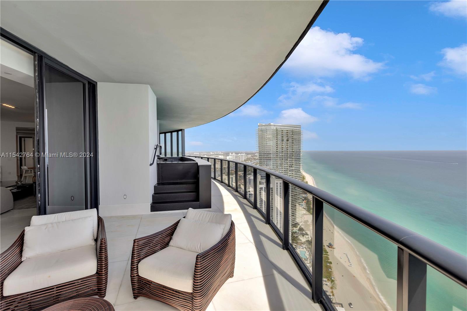 18555 Collins Ave, Sunny Isles Beach, FL, 33160 United States, 4 Bedrooms Bedrooms, ,4 BathroomsBathrooms,Residential,For Sale,Collins Ave,A11542764