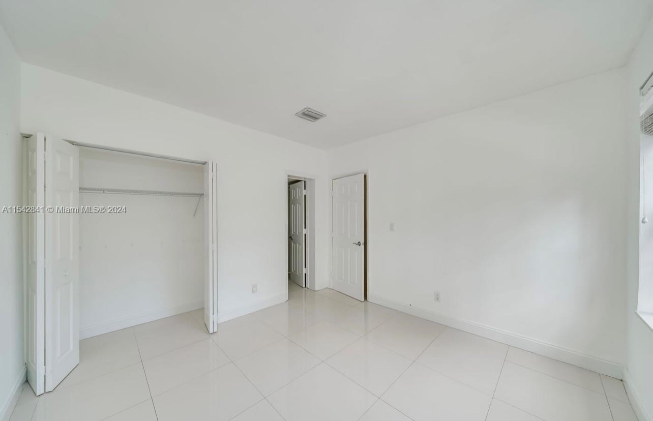 3052 N 35th Ter, Hollywood, Florida 33021, 4 Bedrooms Bedrooms, ,2 BathroomsBathrooms,Residential,For Sale,3052 N 35th Ter,A11542841