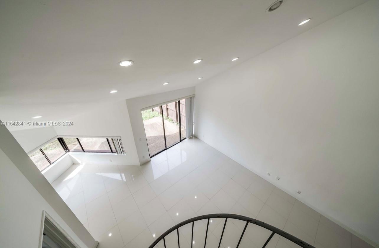 3052 N 35th Ter, Hollywood, Florida 33021, 4 Bedrooms Bedrooms, ,2 BathroomsBathrooms,Residential,For Sale,3052 N 35th Ter,A11542841