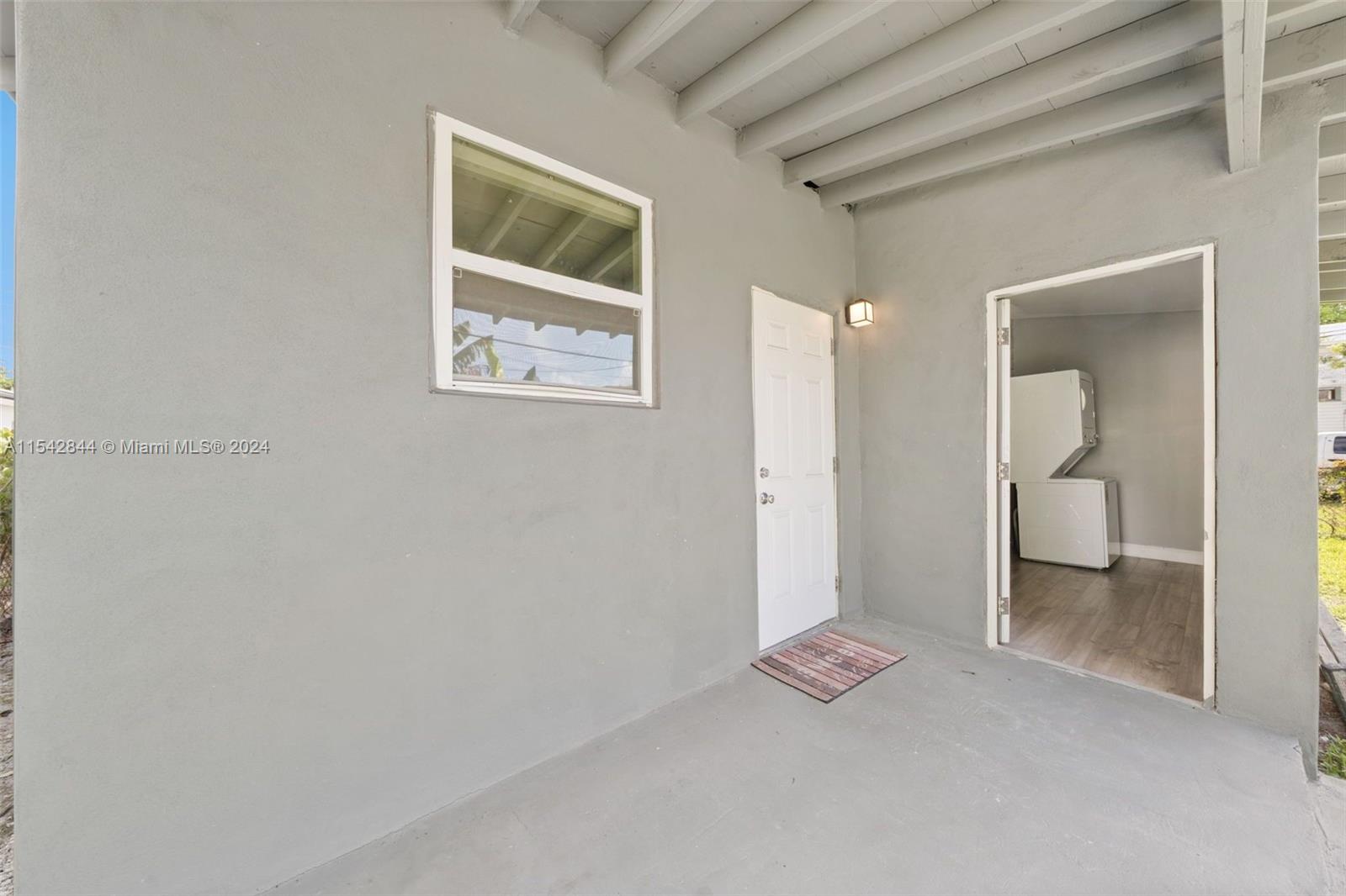 842 SW 3rd St 846, Miami, Florida 33130, 3 Bedrooms Bedrooms, ,2 BathroomsBathrooms,Residentiallease,For Rent,842 SW 3rd St 846,A11542844