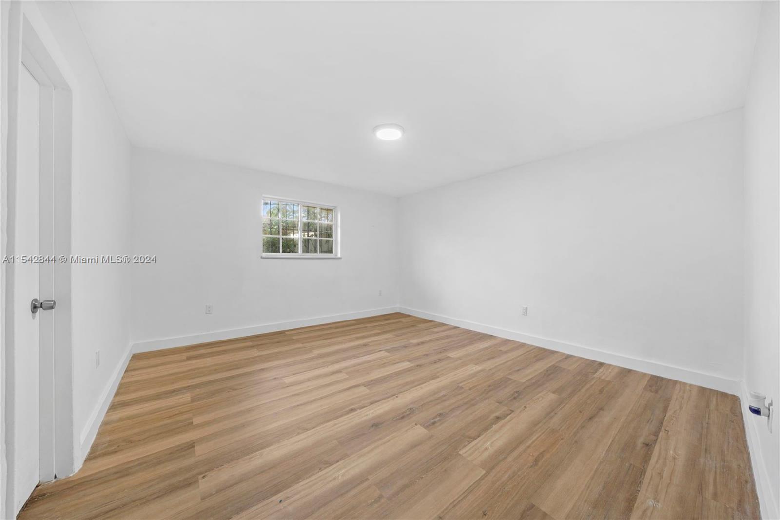 842 SW 3rd St 846, Miami, Florida 33130, 3 Bedrooms Bedrooms, ,2 BathroomsBathrooms,Residentiallease,For Rent,842 SW 3rd St 846,A11542844