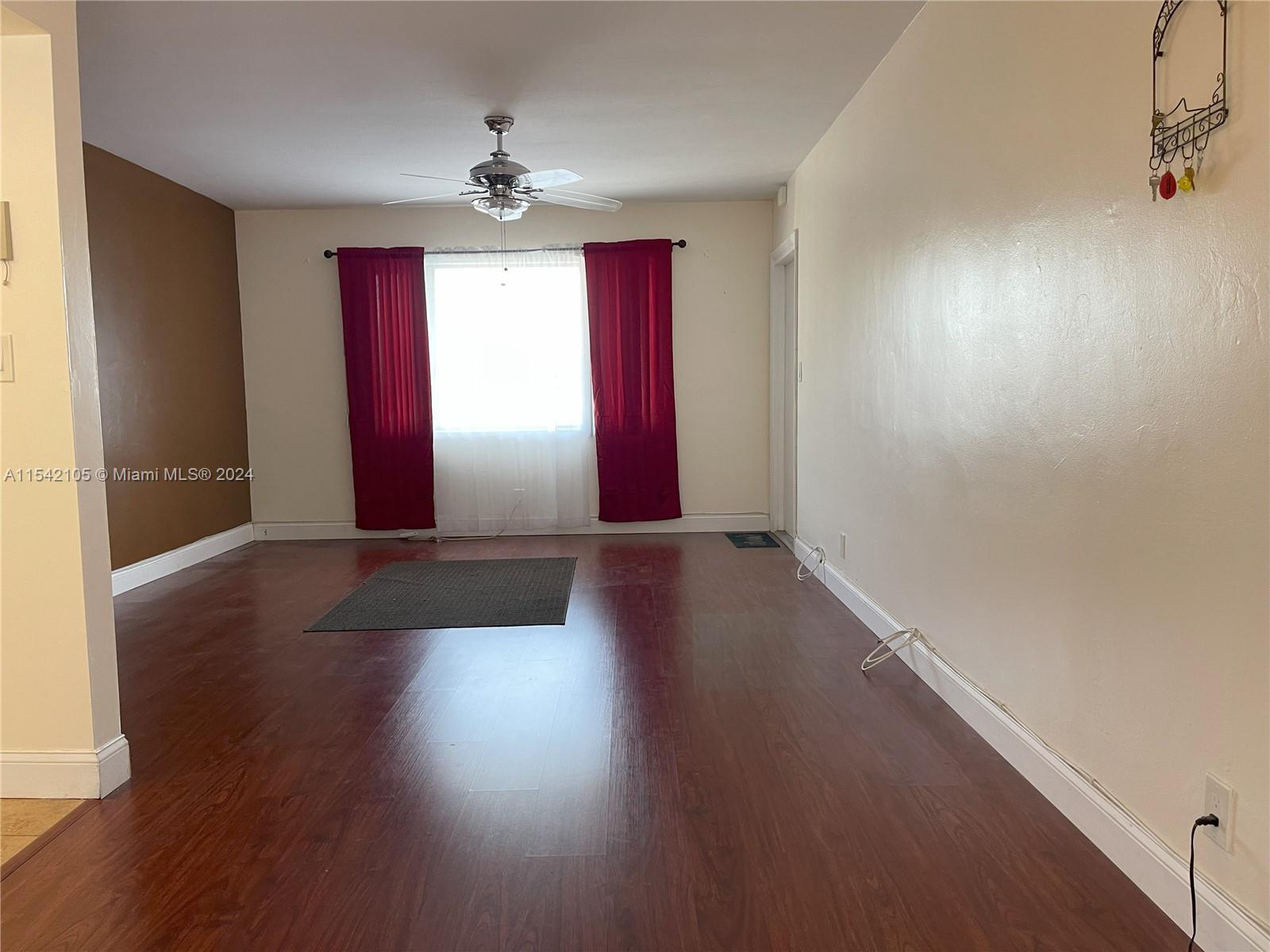 3847 S Circle 17, Hollywood, Florida 33021, 2 Bedrooms Bedrooms, ,2 BathroomsBathrooms,Residential,For Sale,3847 S Circle 17,A11542105