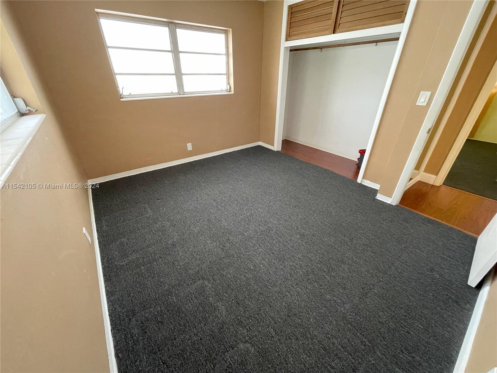 3847 S Circle 17, Hollywood, Florida 33021, 2 Bedrooms Bedrooms, ,2 BathroomsBathrooms,Residential,For Sale,3847 S Circle 17,A11542105