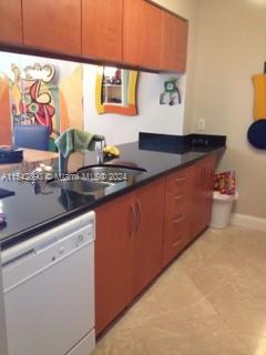 1200 Brickell Bay Dr 3921, Miami, Florida 33131, 1 Bedroom Bedrooms, ,1 BathroomBathrooms,Residential,For Sale,1200 Brickell Bay Dr 3921,A11542890