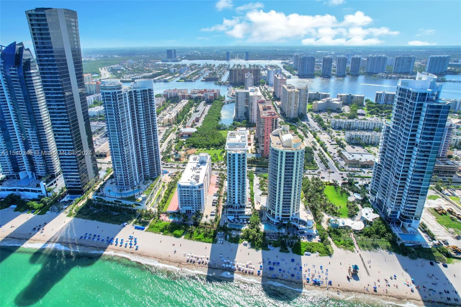 17315 Collins Ave 607, Sunny Isles Beach, FL 33160, 2 Bedrooms Bedrooms, ,2 BathroomsBathrooms,Residential,For Sale,Collins Ave,A11540349