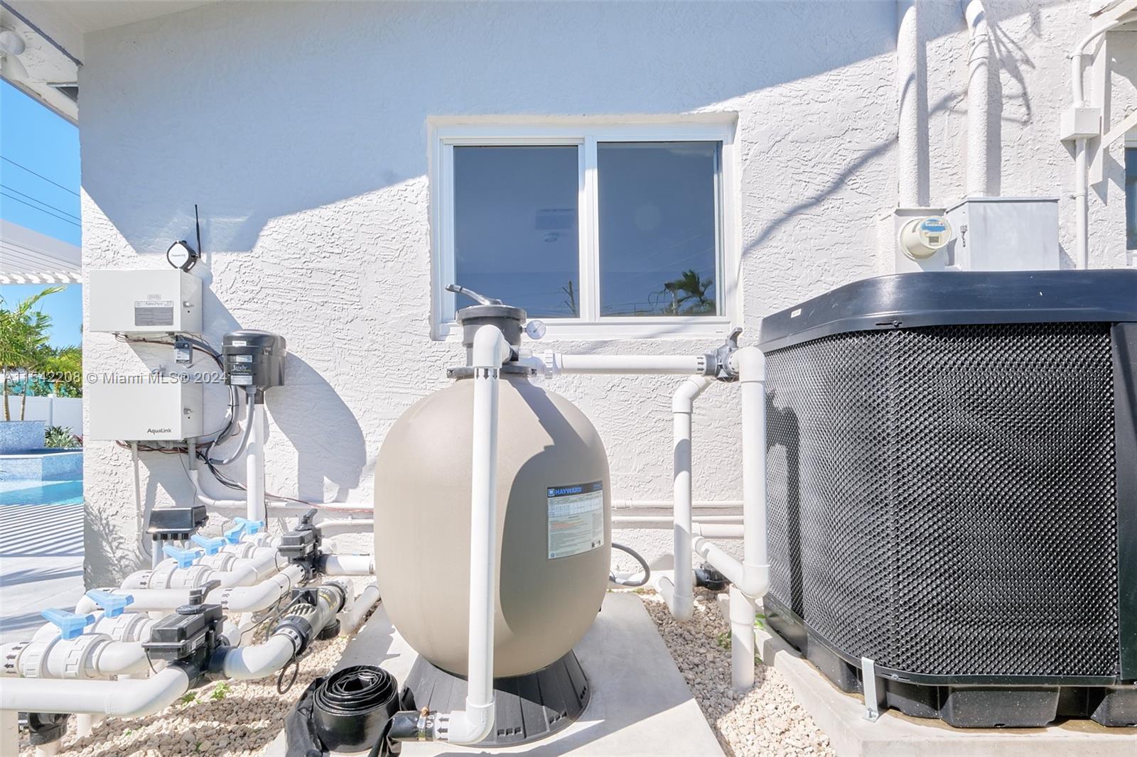 426 SE 3rd St, Dania Beach, Florida 33004, 4 Bedrooms Bedrooms, ,3 BathroomsBathrooms,Residential,For Sale,426 SE 3rd St,A11542208