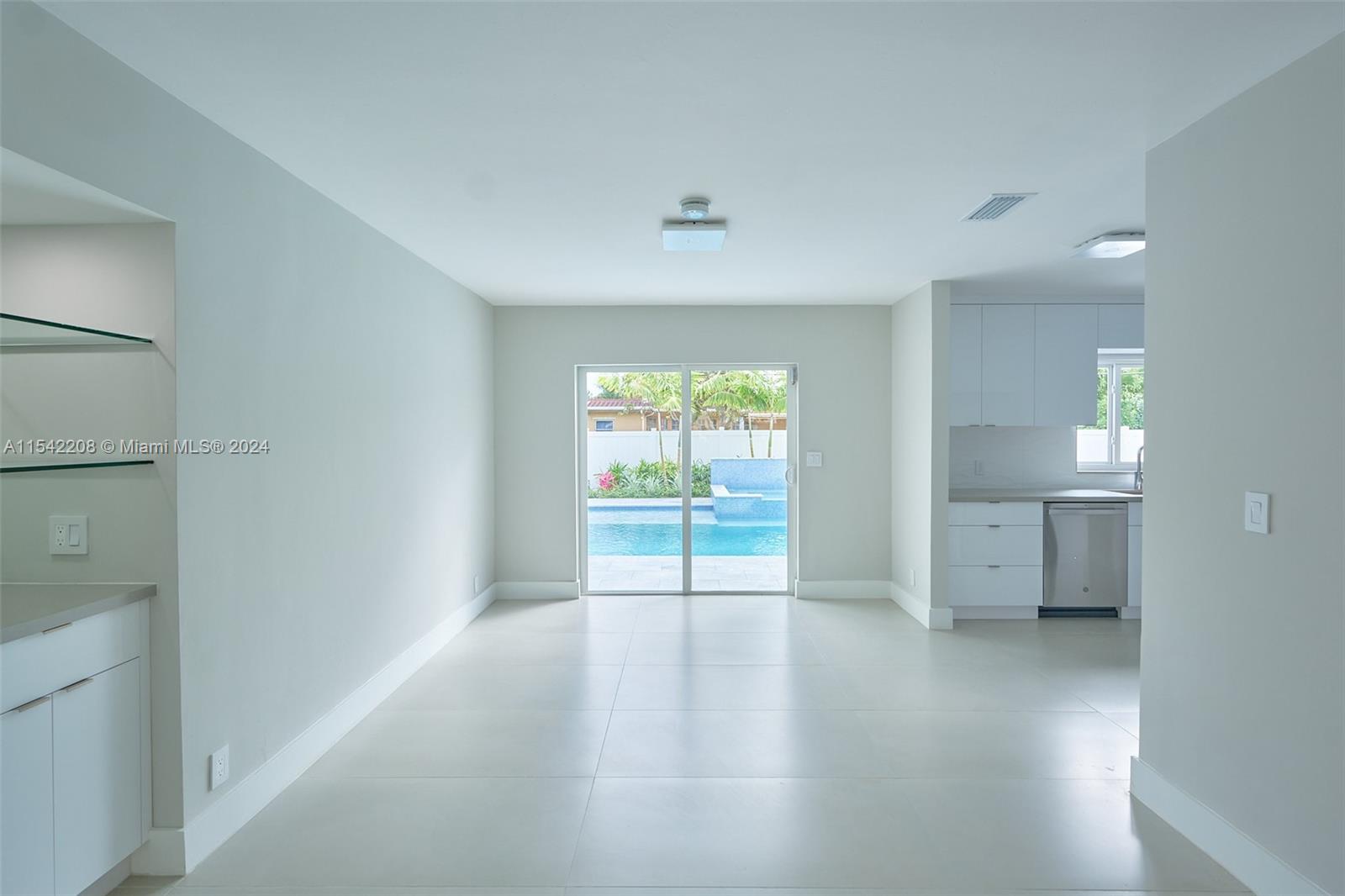 426 SE 3rd St, Dania Beach, Florida 33004, 4 Bedrooms Bedrooms, ,3 BathroomsBathrooms,Residential,For Sale,426 SE 3rd St,A11542208