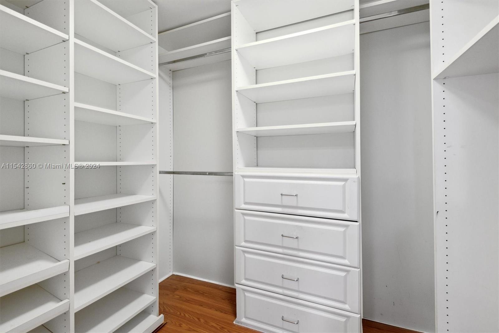 3370 Hidden Bay Dr 1604, Aventura, Florida 33180, 2 Bedrooms Bedrooms, ,2 BathroomsBathrooms,Residential,For Sale,3370 Hidden Bay Dr 1604,A11542860