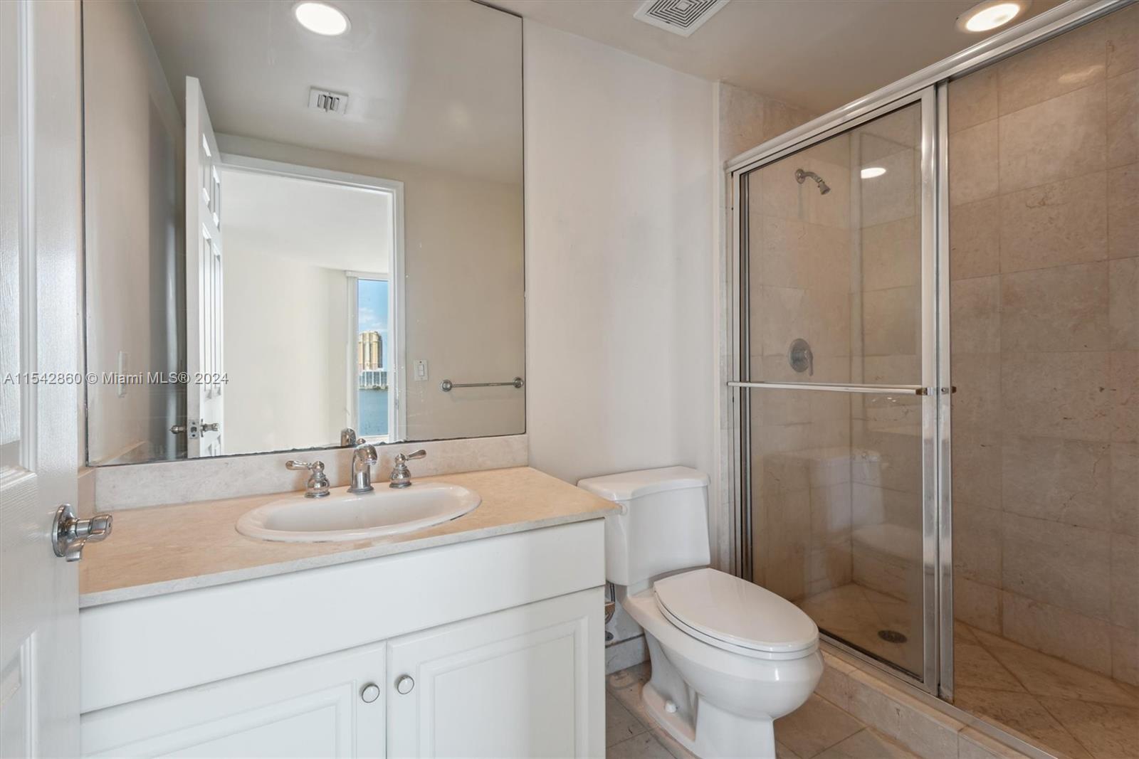 3370 Hidden Bay Dr 1604, Aventura, Florida 33180, 2 Bedrooms Bedrooms, ,2 BathroomsBathrooms,Residential,For Sale,3370 Hidden Bay Dr 1604,A11542860