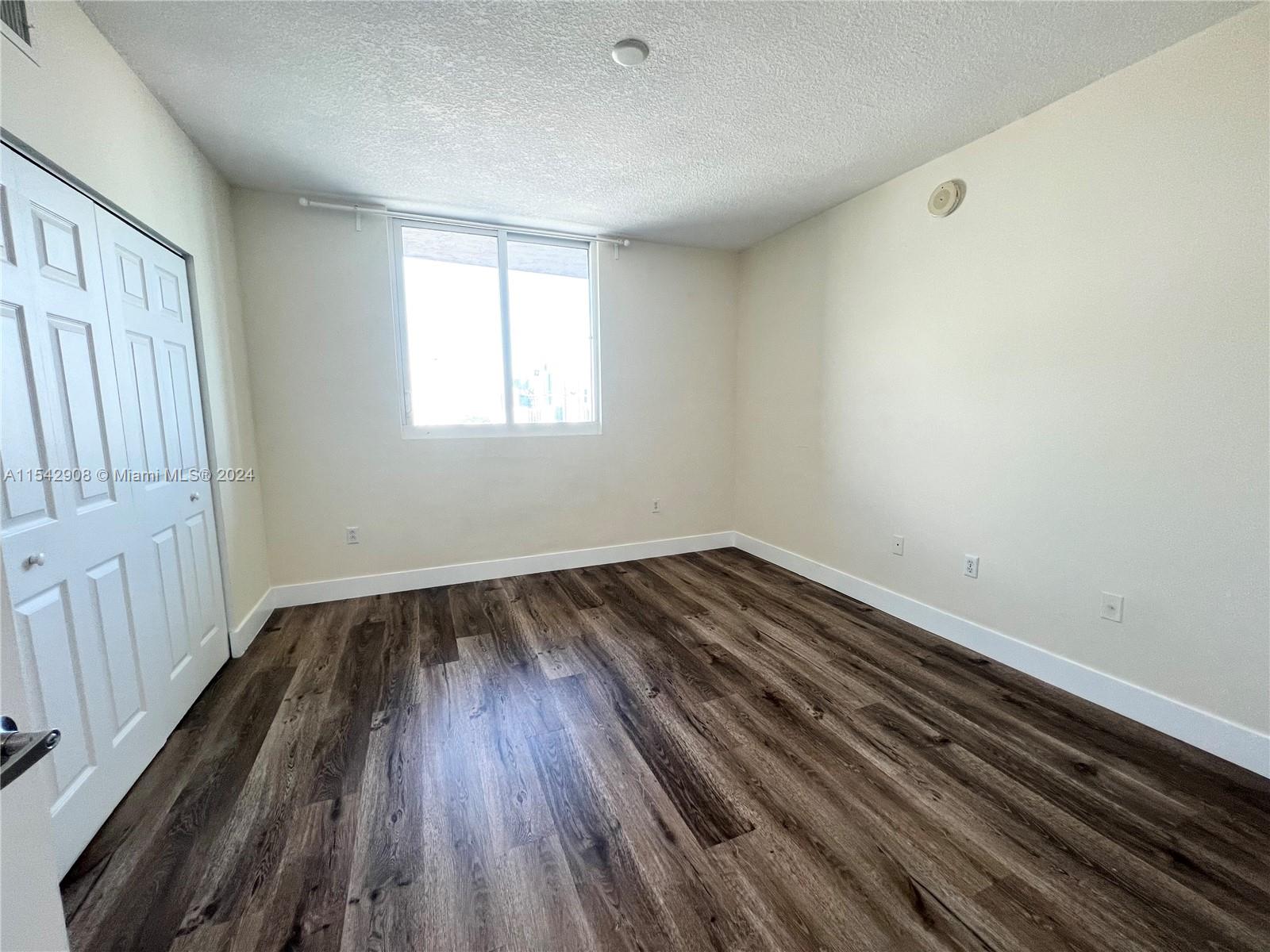 275 NE 18th St 2101, Miami, Florida 33132, 1 Bedroom Bedrooms, ,1 BathroomBathrooms,Residentiallease,For Rent,275 NE 18th St 2101,A11542908