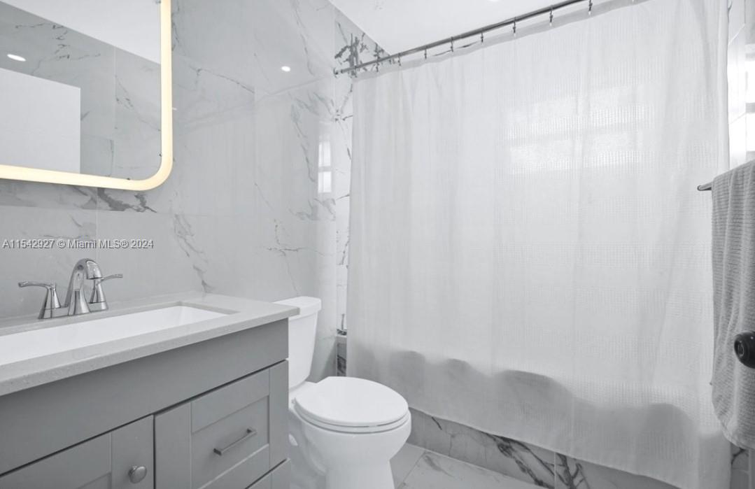 420 NE 90th St 0, El Portal, Florida 33138, 5 Bedrooms Bedrooms, ,3 BathroomsBathrooms,Residentiallease,For Rent,420 NE 90th St 0,A11542927