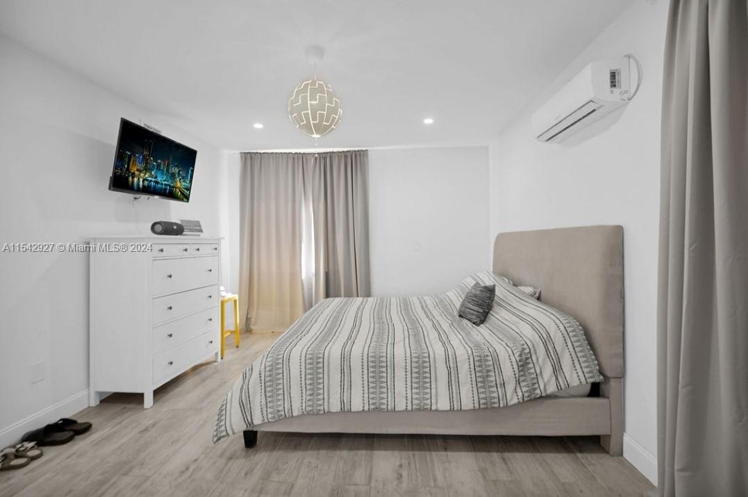 420 NE 90th St 0, El Portal, Florida 33138, 5 Bedrooms Bedrooms, ,3 BathroomsBathrooms,Residentiallease,For Rent,420 NE 90th St 0,A11542927