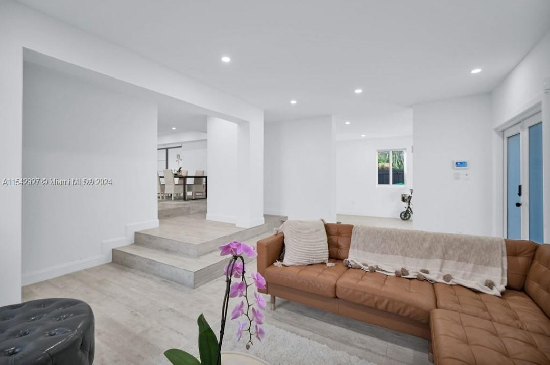 420 NE 90th St 0, El Portal, Florida 33138, 5 Bedrooms Bedrooms, ,3 BathroomsBathrooms,Residentiallease,For Rent,420 NE 90th St 0,A11542927