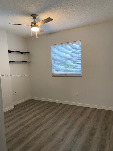 185 SE 14th Ter 810, Miami, Florida 33131, 2 Bedrooms Bedrooms, ,2 BathroomsBathrooms,Residentiallease,For Rent,185 SE 14th Ter 810,A11542937