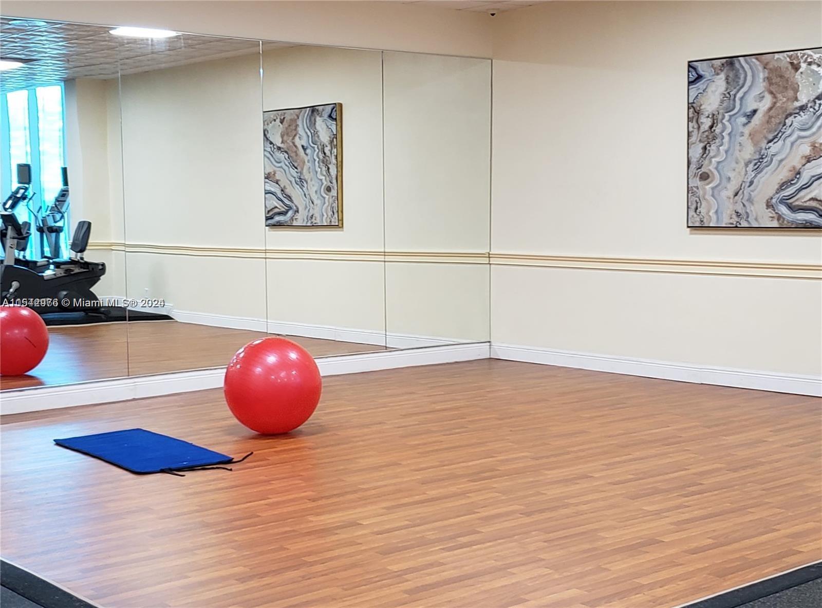 2030 S Ocean Dr 421, Hallandale Beach, Florida 33009, 2 Bedrooms Bedrooms, ,2 BathroomsBathrooms,Residential,For Sale,2030 S Ocean Dr 421,A11542976