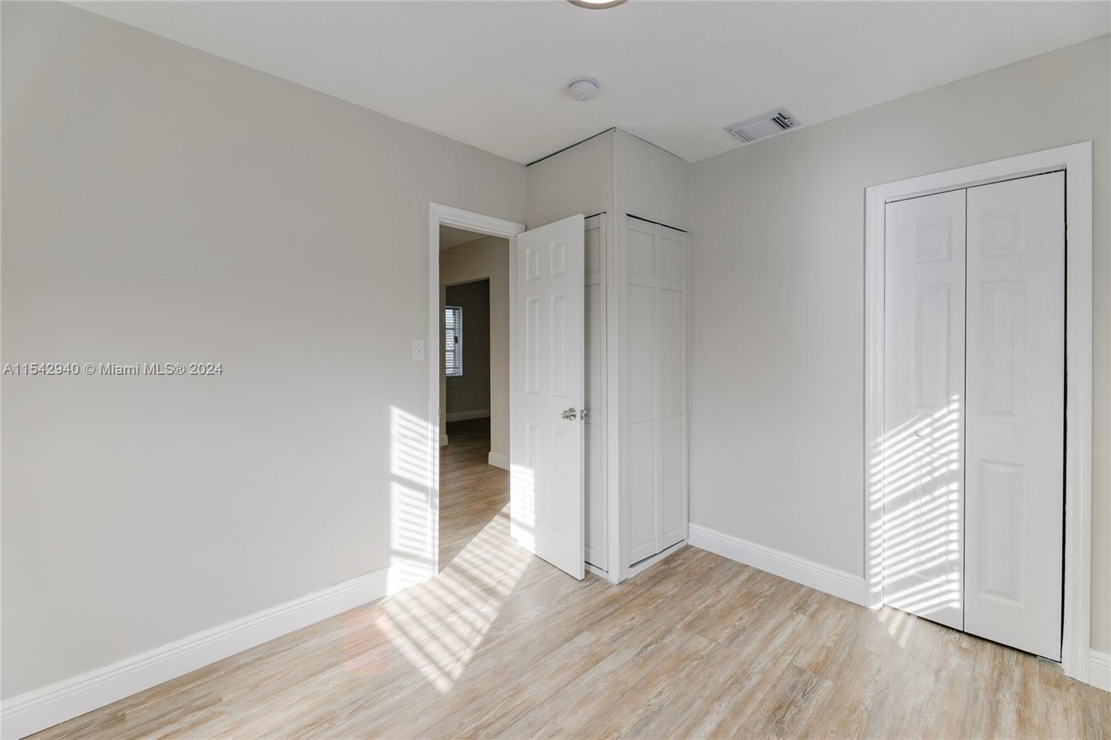 1325 NE 2nd Ave, Fort Lauderdale, FL 33304, 3 Bedrooms Bedrooms, ,1 BathroomBathrooms,Residential,For Sale,2nd Ave,A11542940