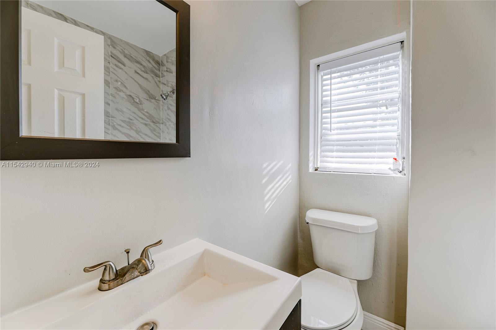 1325 NE 2nd Ave, Fort Lauderdale, FL 33304, 3 Bedrooms Bedrooms, ,1 BathroomBathrooms,Residential,For Sale,2nd Ave,A11542940