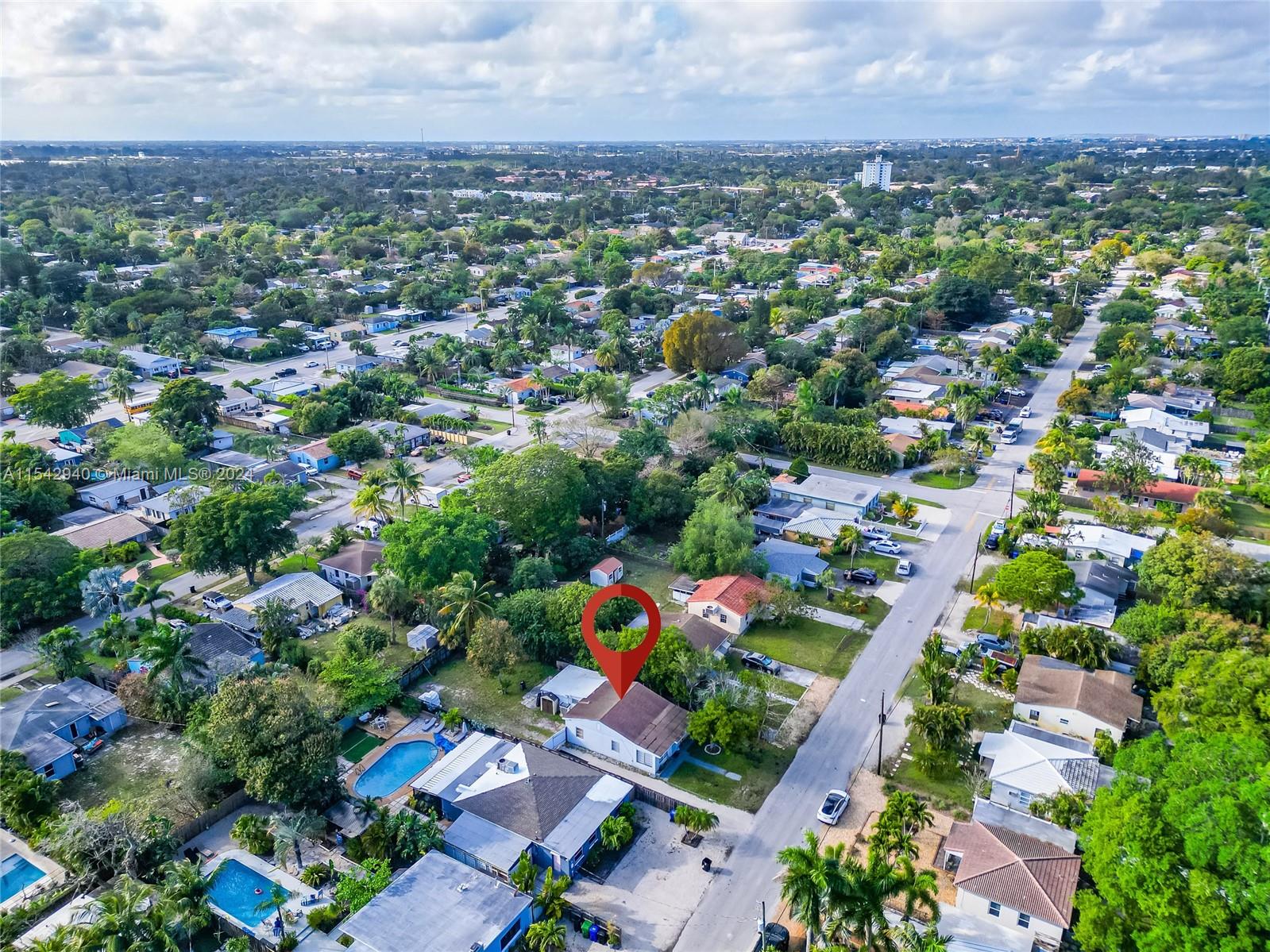 1325 NE 2nd Ave, Fort Lauderdale, FL 33304, 3 Bedrooms Bedrooms, ,1 BathroomBathrooms,Residential,For Sale,2nd Ave,A11542940